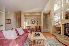  1926 Soda Springs II Townhouse  Кистон
